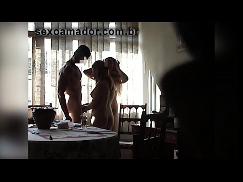 ❤️ Sex kamarátky pozývajú obrovského muža a trojku s ním ❤️❌ Sex video na sk.basseyn-vsem.ru ❌️❤