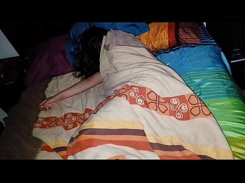 ❤️ Nevlastný syn nadáva svojej mladej nevlastnej matke, zatiaľ čo ona spí. ❤️❌ Sex video na sk.basseyn-vsem.ru ❌️❤